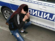 Kuda ide Srbija: Deca šmrču nasred časa, puše džoint ispred policajaca, a onda kače na Instagram