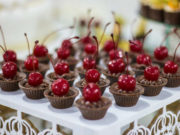 Kupovno nije isto što i domaće: Čokoladne praline sa višnjama