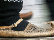 Kom’ opanci, kom’ obojci: Kako je nastala ova izreka i šta znači