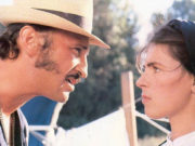 (FOTO) Ljubio je golu Draganu Mrkić, delio krevet sa Snežanom Savić i valjao se po pesku sa Mirom Furlan: Zanosnom Francuzu Srpkinja je došla glave, a evo kako sada izgleda