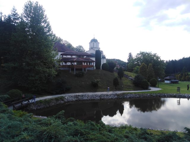 Manastir Kaona